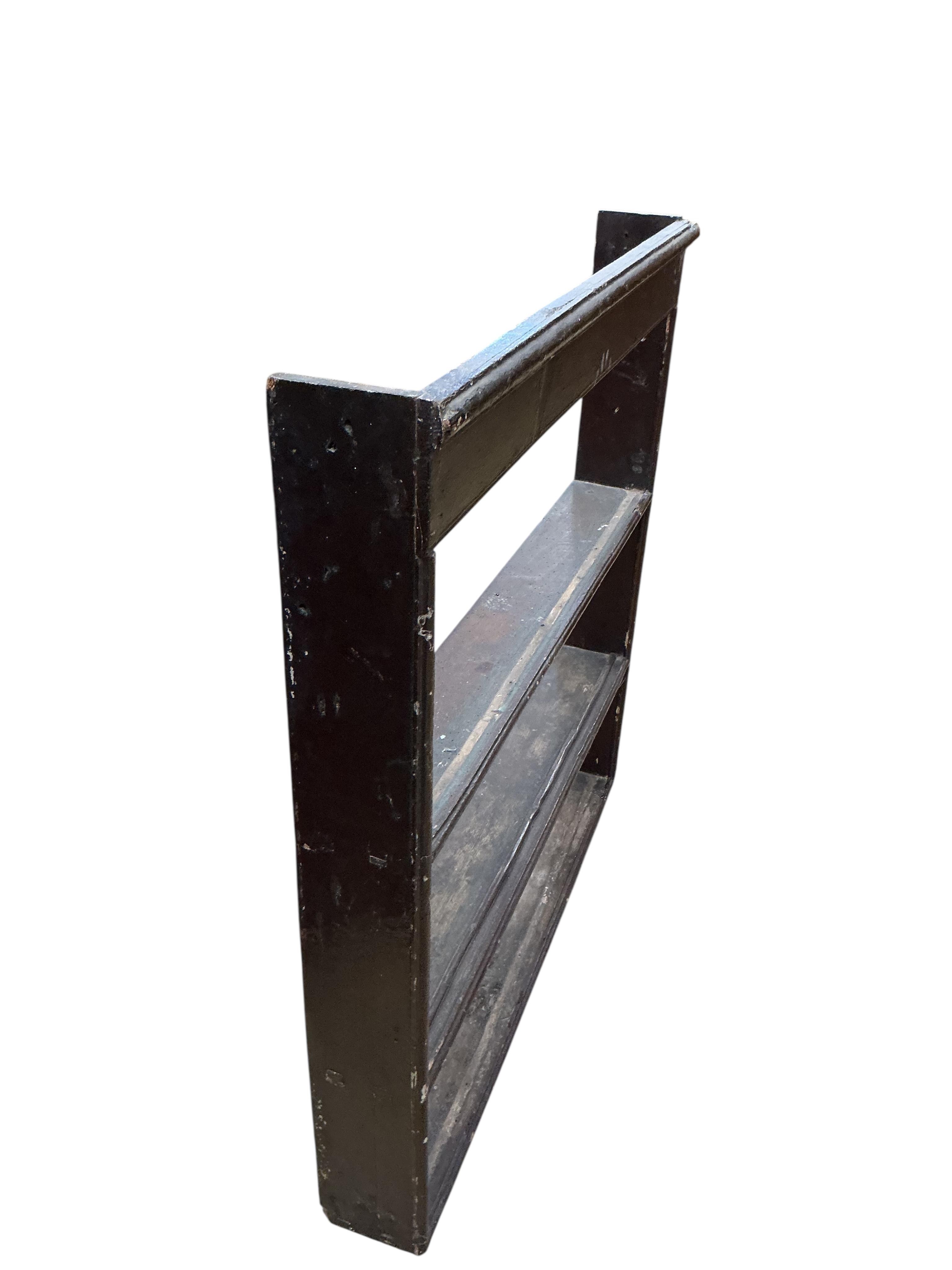 An 18th century small painted delft plate rack, width 89cm, height 94cm